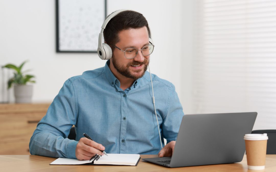 Prix d’un traducteur assermenté : ce que vous devez savoir avant de passer commander